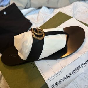 Gucci sandals never been worn!!!